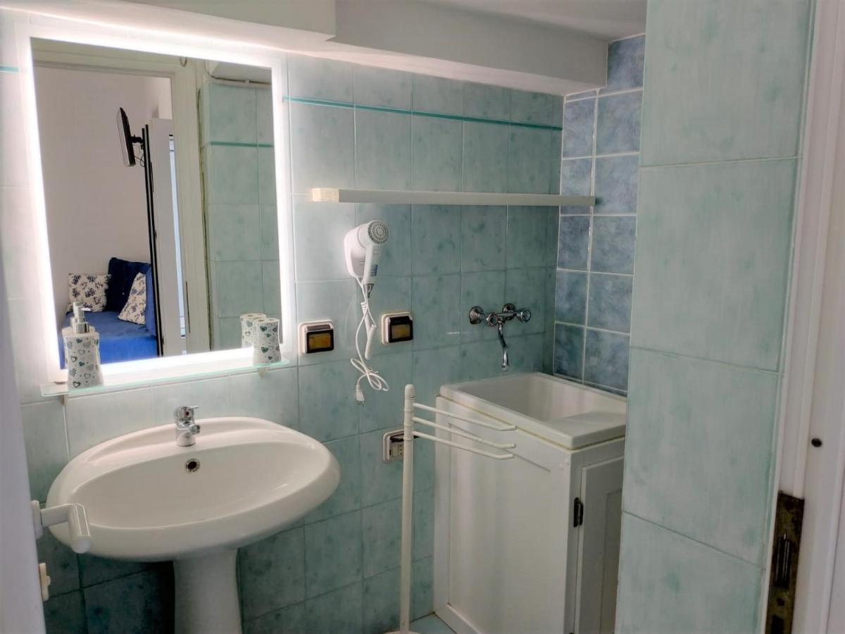 Scala Blu - Immobilevante Ponza Ngoại thất bức ảnh